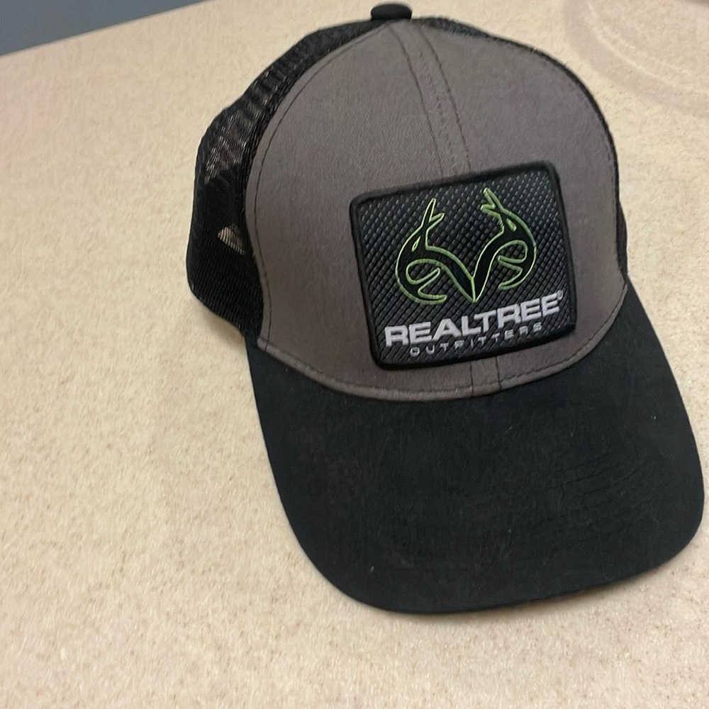 Real tree hat